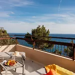 Zel Costa Brava Ξενοδοχείο 3*